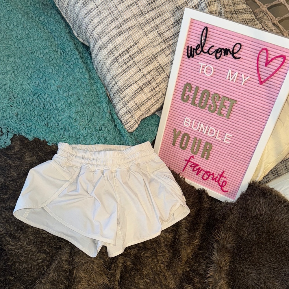 lululemon athletica White Women Shorts